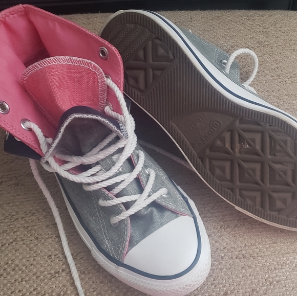 Converse pink & navy duo Size 7 - Picture 5 of 12